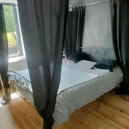 La Roche Paisible Saint-Julien-de-Coppel